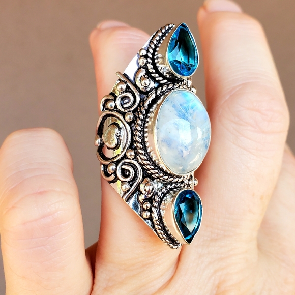 New Rainbow Moonstone & Blue Topaz 925 Silver Statement Ring. - Picture 4 of 15